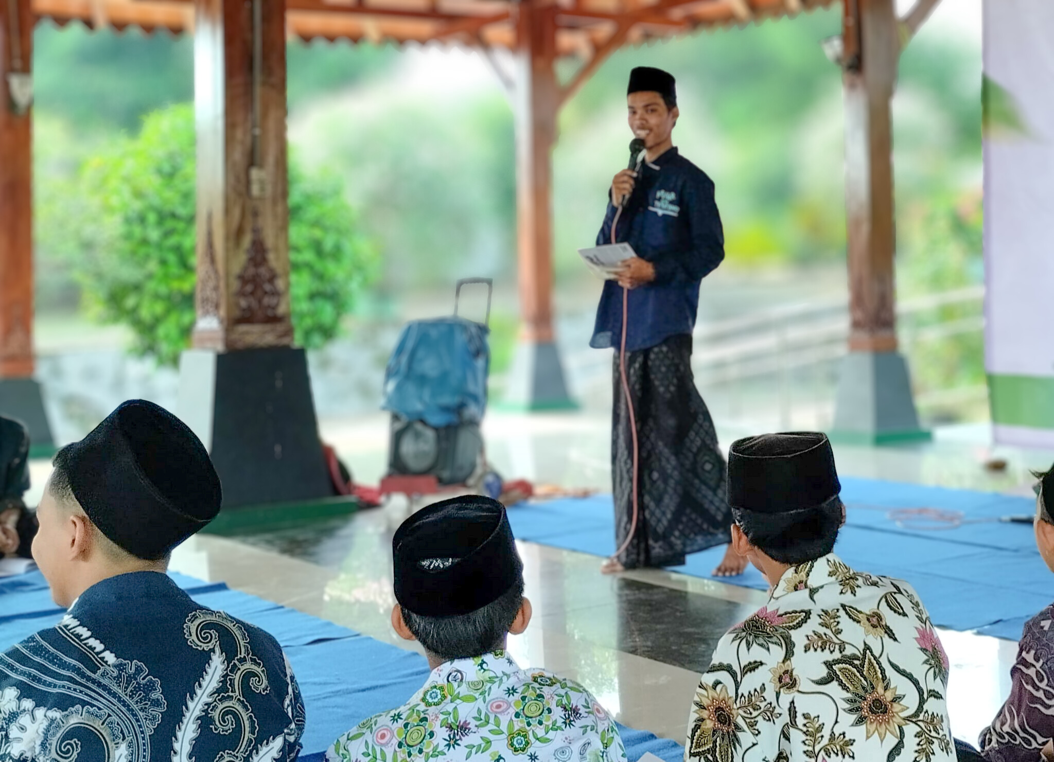 gambar info